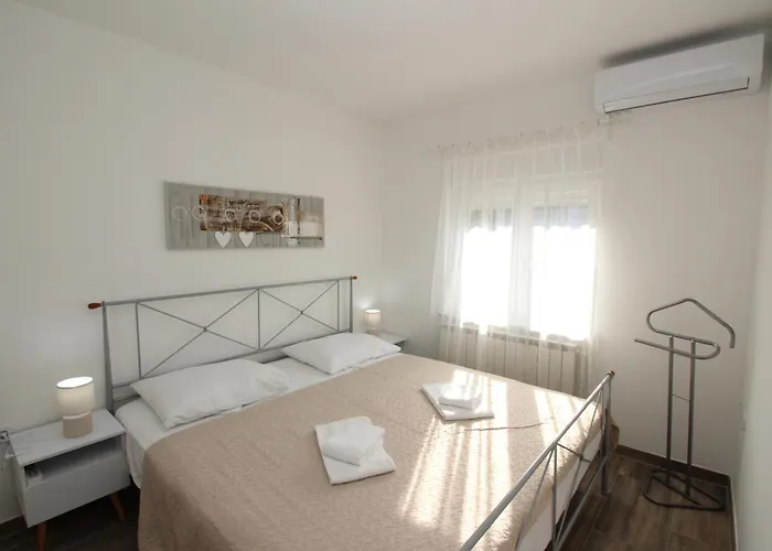 By The Sea Punat, Krk - 24183 Apartamento *