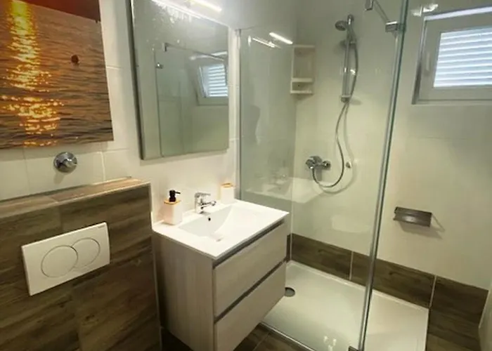 Apartamento By The Sea Punat, Krk - 24183 Punat