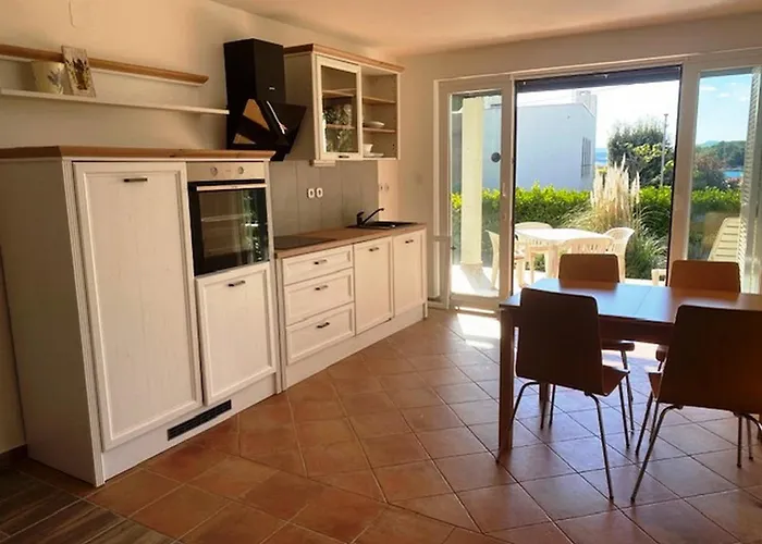 Apartamento By The Sea Punat, Krk - 24183 Punat